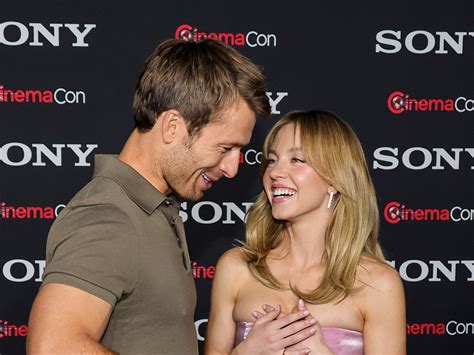 sidney sweeney ass|Netflix Posts Sydney Sweeney, Glen Powell Touching Butts Pic